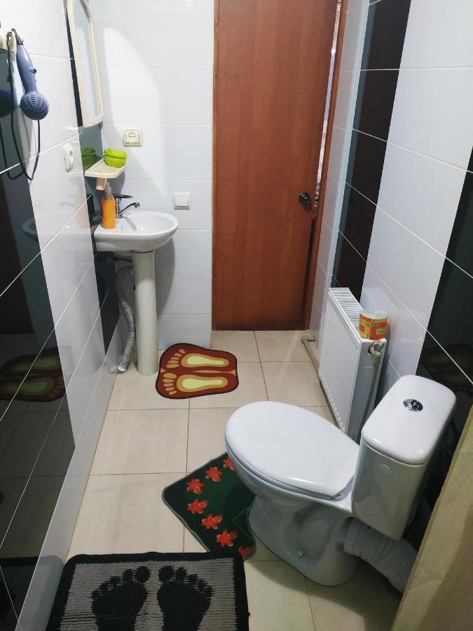فندق V Ulyanu ياريمتشي المظهر الخارجي الصورة